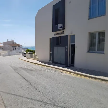 Guest house Casa Praia Mar *